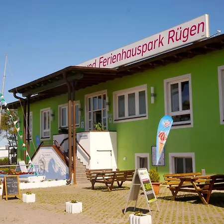 Knaus Camping- und Ferienhauspark Rügen-3